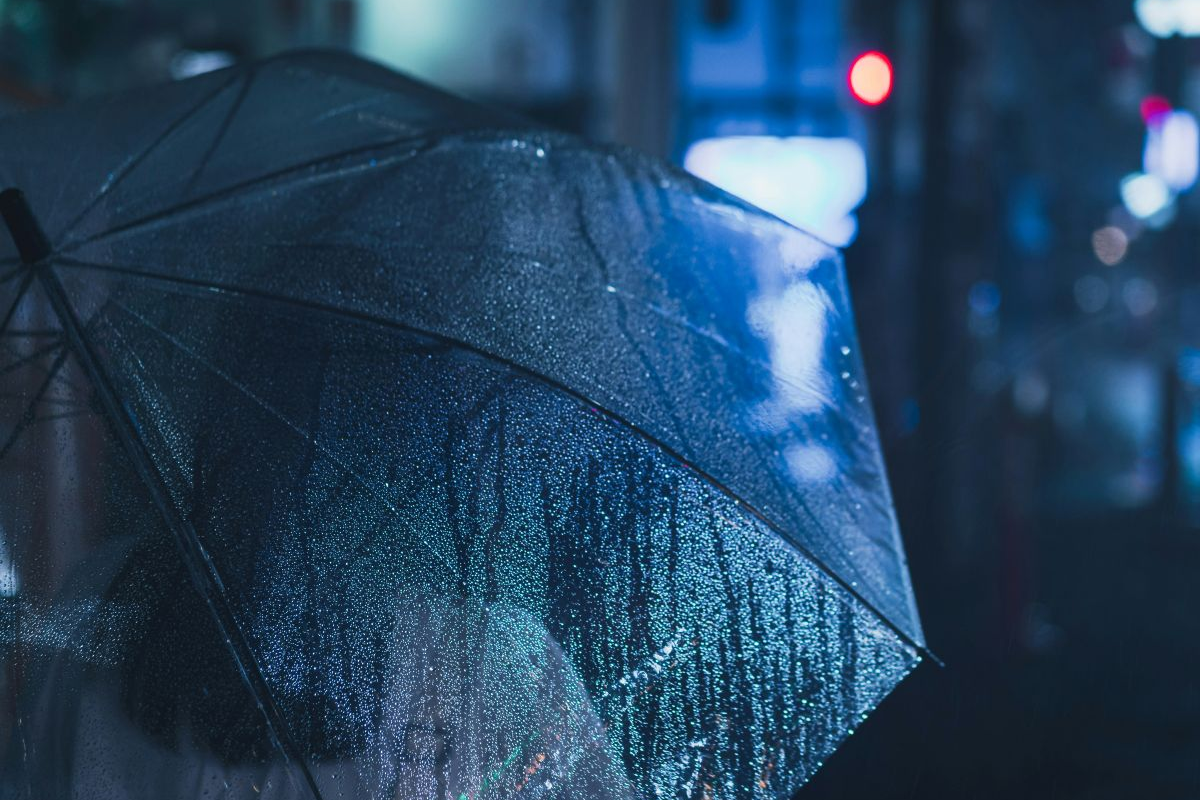 Raindrops on an umbrella.