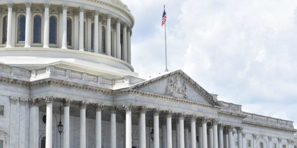 an image of the exterior of the US Capitol