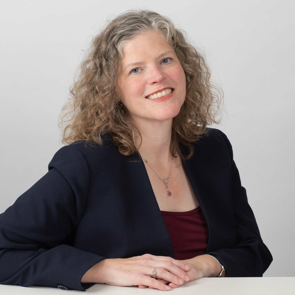 Headshot of Andrea Eales