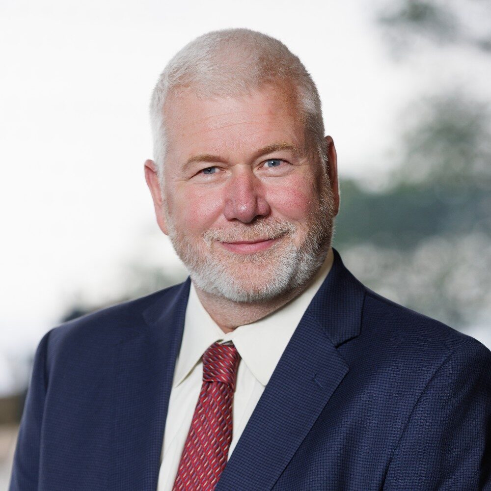 Headshot of Paul McElhaney
