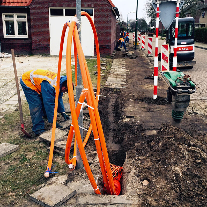 UPROW_optical-fiber-661677